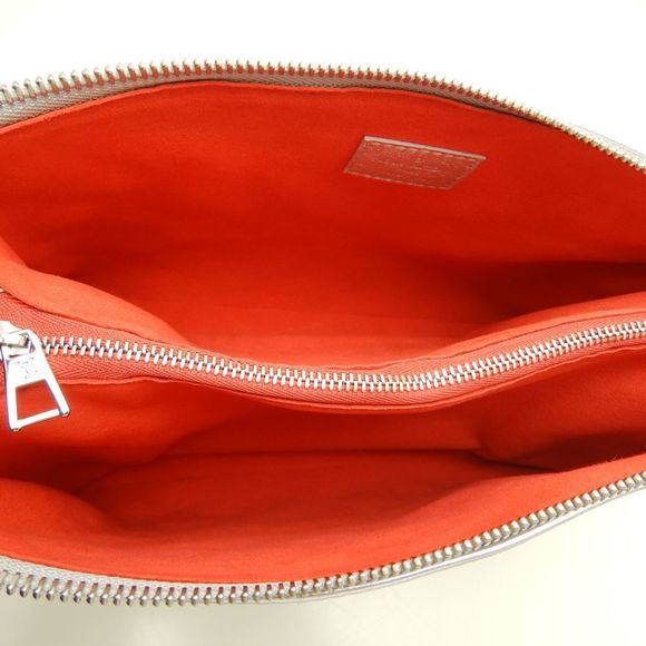 Louis Vuitton Coussin PM Lambskin Leather Shoulder Bag Silver - Picture 8 of 8